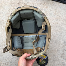 Load image into Gallery viewer, Crye Precision XL Airframe Helmet Setup W(R)AFFLE