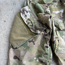 Load image into Gallery viewer, Old Gen Crye Precision Multicam Medium X Field Shirt
