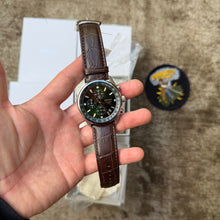 Load image into Gallery viewer, Seiko SSB385P1 Quartz Chronograph Green Dial Watch

