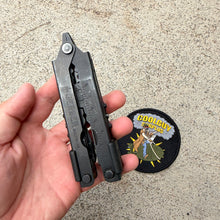 Load image into Gallery viewer, Gerber Black MP600 Multitool
