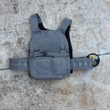 Load image into Gallery viewer, Ferro Concepts Large Wolf Grey Slickster Setup
