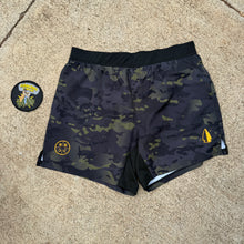 Load image into Gallery viewer, Tachuntfish XL Athletic Shorts
