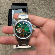 Load image into Gallery viewer, JDM Seiko 2026 HFB005J Japanese Domestic Market Open Heart Automatic Watch
