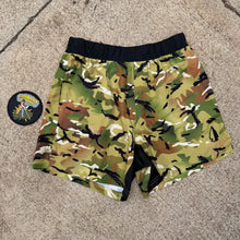 Load image into Gallery viewer, Tachuntfish XL Athletic Shorts
