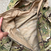 Load image into Gallery viewer, United Barricade Multicam Medium Short APECS Waterproof Parka
