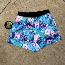 Load image into Gallery viewer, Tachuntfish XL Athletic Shorts

