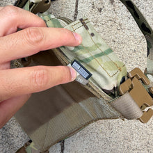 Load image into Gallery viewer, HRT Tactical Multicam Maximus Placard Chest Rig Setup
