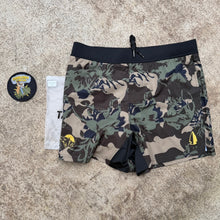 Load image into Gallery viewer, Tachuntfish Large Spiritus Systems Mystery Athletic Shorts
