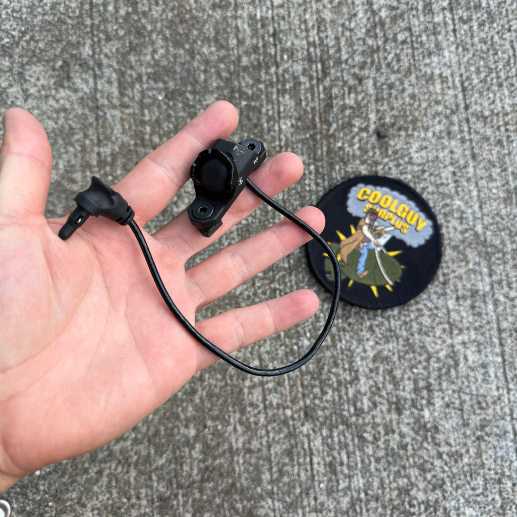 Unity Black Single Lead Crane Plug MLOK Hot Button