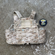Load image into Gallery viewer, Salty Eagle Industries AOR 1 Medium MMAC Plate Carrier
