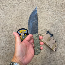 Load image into Gallery viewer, Makai Metal Works Fixed Blade
