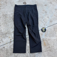 Load image into Gallery viewer, Beyond Clothing XL Black A5 Soft Shell Pants
