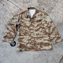 Load image into Gallery viewer, Crye Precision Desert Tiger Stripe Large Regular G3 Field Shirt
