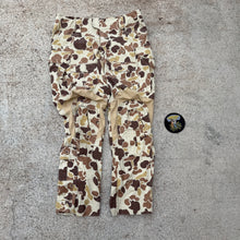 Load image into Gallery viewer, Crye Precision Frogskin Beach 34R G3 Combat Pants
