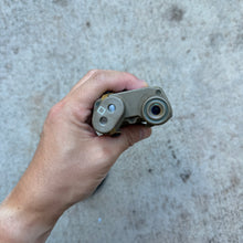 Load image into Gallery viewer, Salty FP Peq 15
