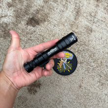 Load image into Gallery viewer, Surefire Duel Fuel Scout w(R)AFFLE READ THE DESCRIPTION BEFORE PURCHASING
