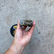 Load image into Gallery viewer, Salty FP Peq 15
