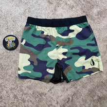 Load image into Gallery viewer, Tachuntfish XL Athletic Shorts
