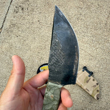 Load image into Gallery viewer, Makai Metal Works Fixed Blade
