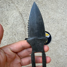 Load image into Gallery viewer, Makai Metal Works Fixed Blade
