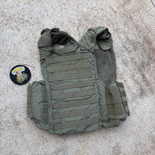 Load image into Gallery viewer, Eagle Industries Ranger Green Medium Urban Assault Vest (UAV)
