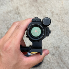 Load image into Gallery viewer, Surplus Comp M W(R)AFFLE
