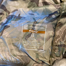 Load image into Gallery viewer, Crye Precision Large Multicam Windliner
