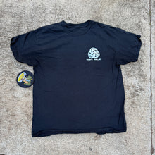 Load image into Gallery viewer, Wave Relay Large MPU5 Graphic Shirt
