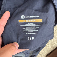 Load image into Gallery viewer, Crye Precision Navy Blue 32 Reg G3 Combat Pants w/ G4 Airflex Impact Combat Knee Pads
