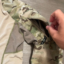 Load image into Gallery viewer, Crye Precision Multicam Medium Prototype G4 Combat Shirt
