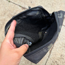 Load image into Gallery viewer, Spiritus Systems Multicam Black Medium GP Pouch
