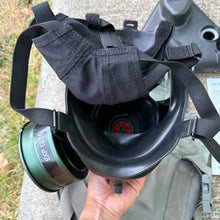 Load image into Gallery viewer, Avon Medium M53A1 Gas Mask Setup
