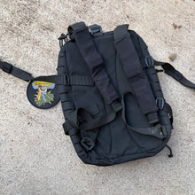 Load image into Gallery viewer, Shaw Concepts Black Plate Carrier Pack

