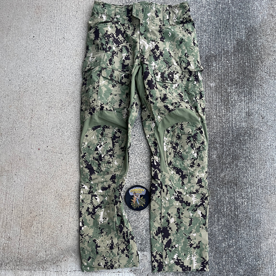 Crye Precision AOR 2 32 Long G3 Combat Pants