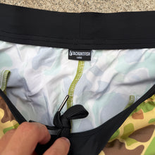 Load image into Gallery viewer, Tachuntfish Large Athletic Shorts
