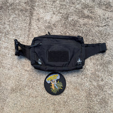 Load image into Gallery viewer, Fieldcraft Survival EDC Fanny Pack
