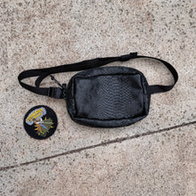 Load image into Gallery viewer, Qilo Black Snakeskin Narco Convertible Fanny Pack
